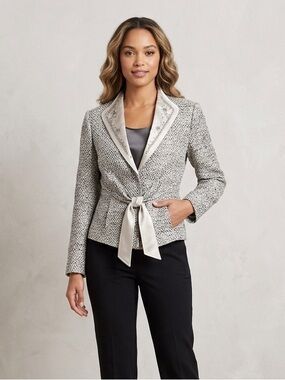 NIC+ZOE Quilted Tweed Blazer Suit Jacket Rhinestone Lapel Clasp Closure Medium